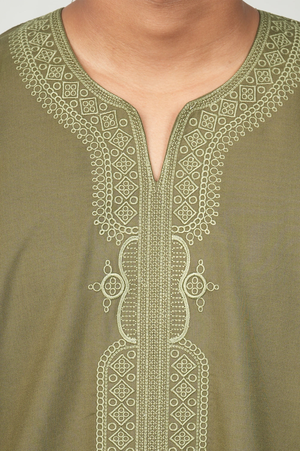 Finesse Short Sleeve Moroccan Thobe