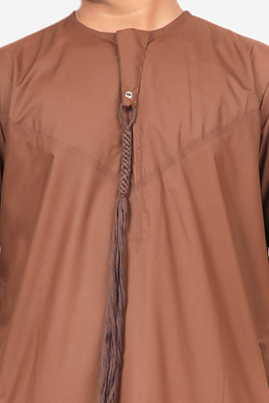 Finesse Emirati Thobe with Detachable Tassel