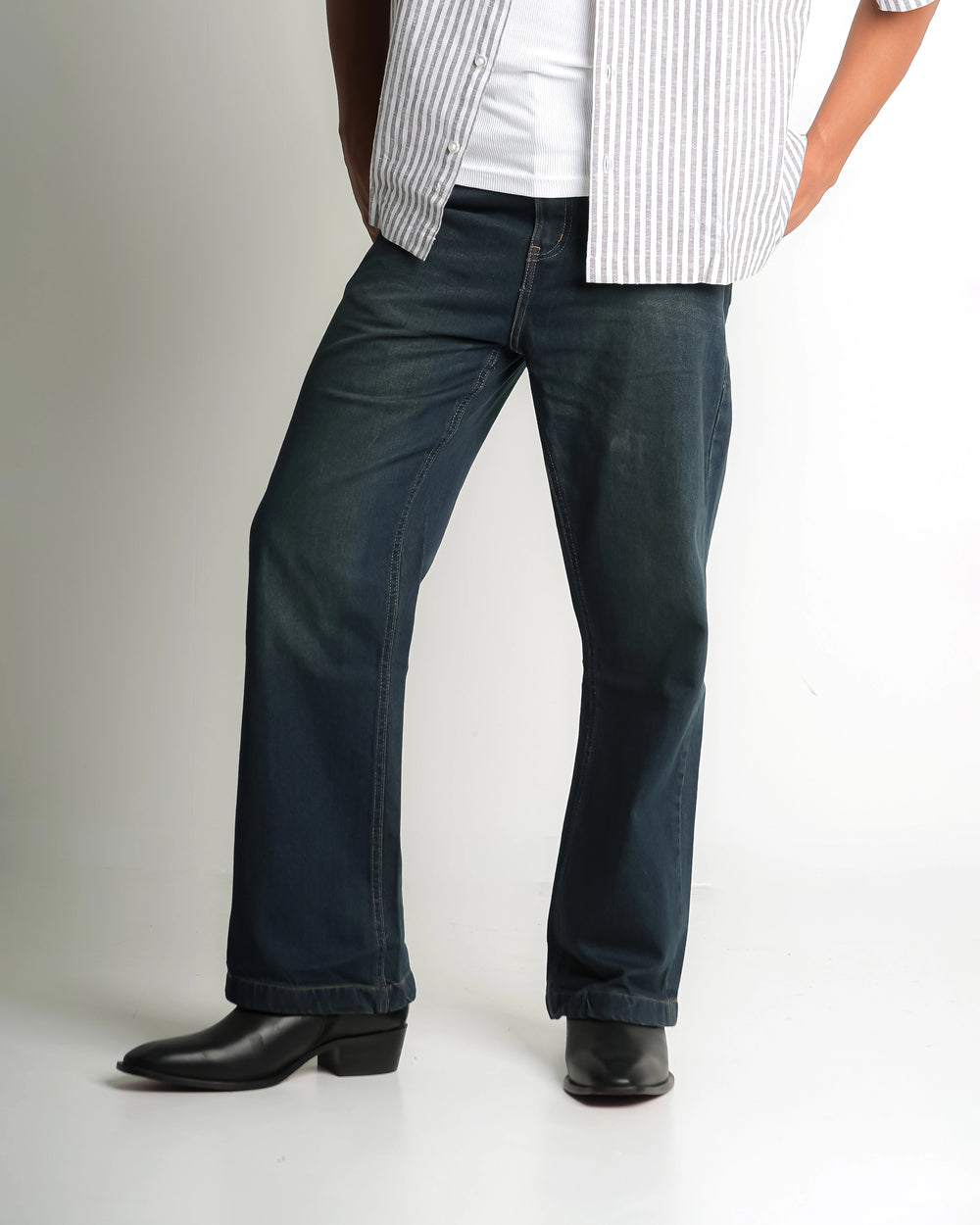 Finesse Low-Rider Flare Denim Pants