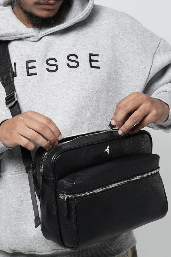 Finesse Meridian Messenger Bag - Finesse Lifestyle