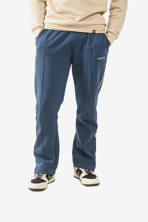 Finesse Straight-Fit StrideLine Trousers