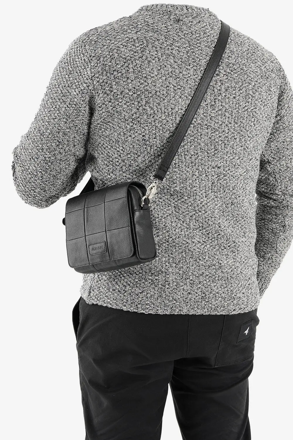 Finesse Leather "CURATOR" Messenger Bag - Finesse Lifestyle