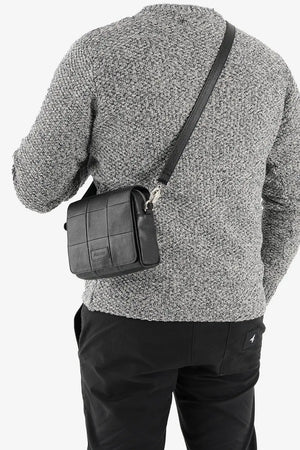 Finesse Leather "CURATOR" Messenger Bag - Finesse Lifestyle