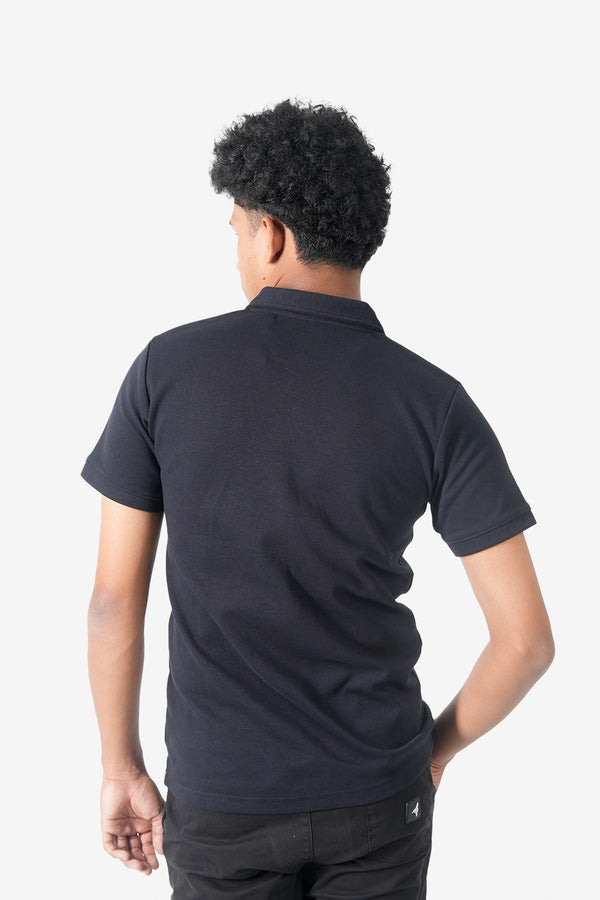 The Finesse Regular-Fit Zipper Polo - Finesse Lifestyle