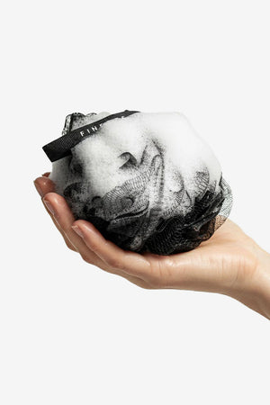 Finesse Foaming Bath Ball