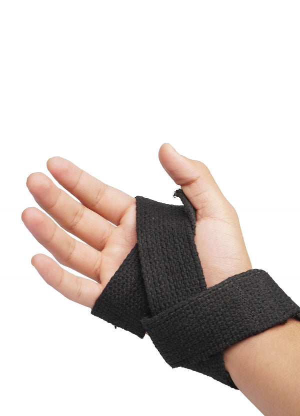 Finesse Padded Lifting Wrist Strap (1 pair)