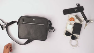 Finesse Odyssey Messenger Bag